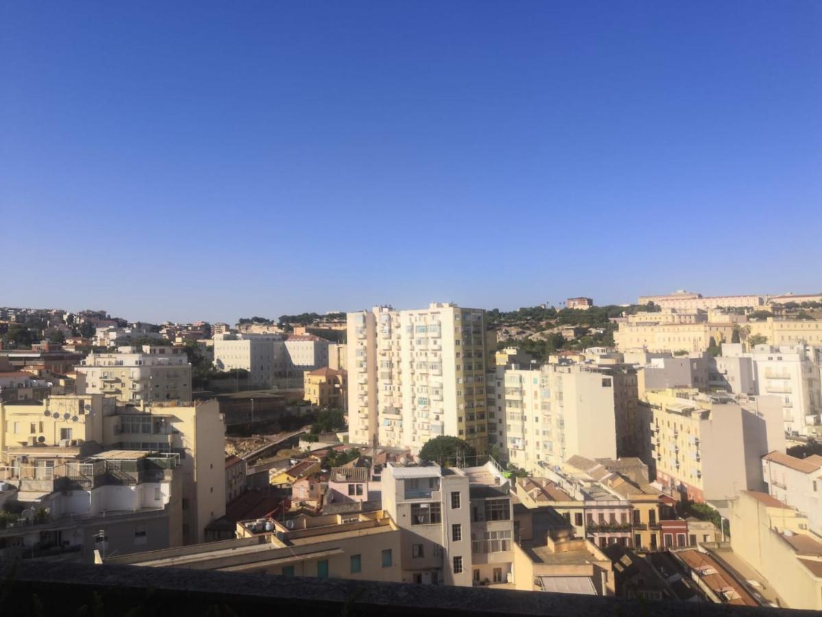 Appartamento Panoramico Cagliari, I Tre Grilli, Centro Luaran gambar