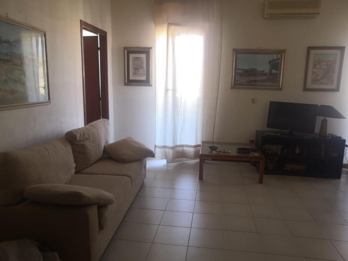 Appartamento Panoramico Cagliari, I Tre Grilli, Centro Luaran gambar