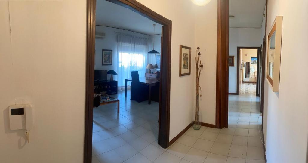 Appartamento Panoramico Cagliari, I Tre Grilli, Centro Luaran gambar