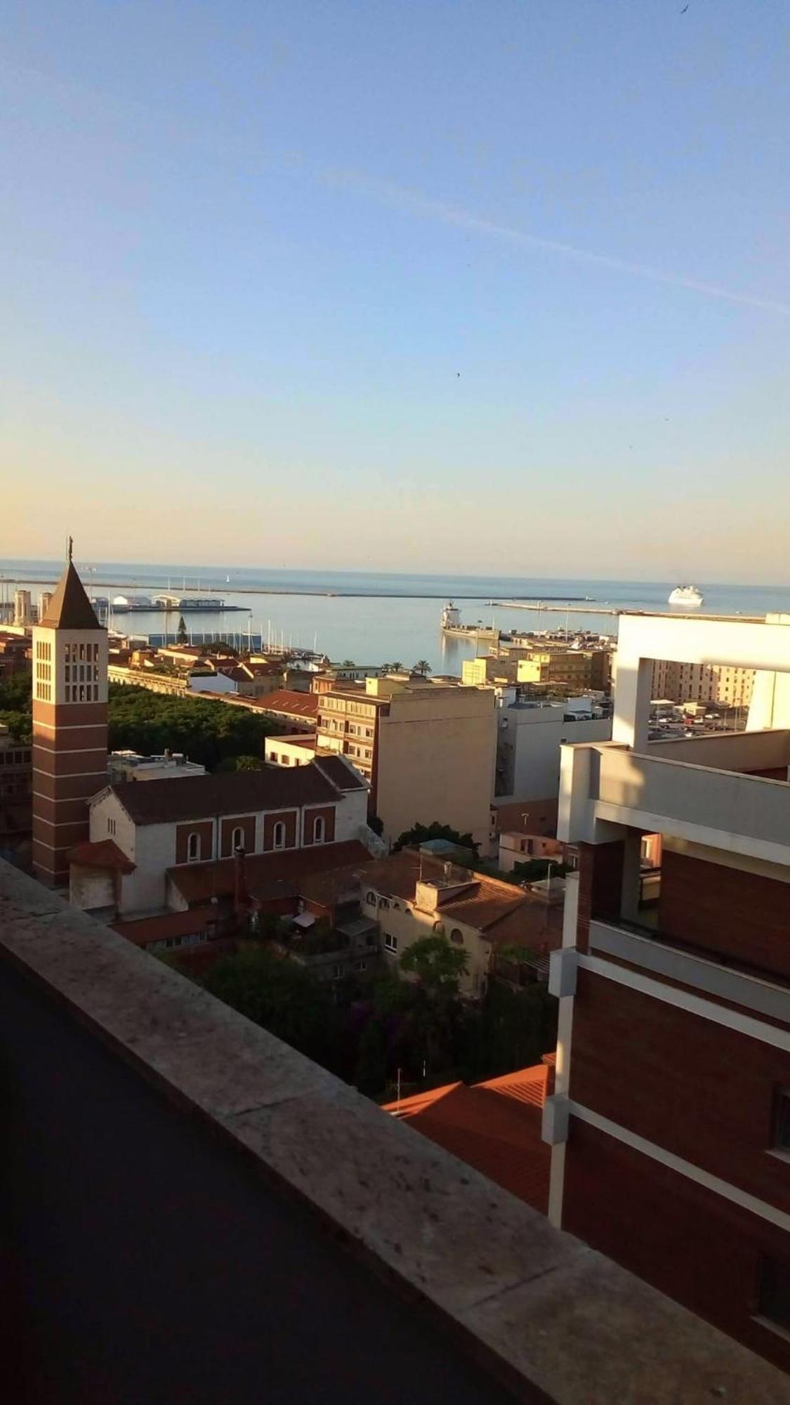 Appartamento Panoramico Cagliari, I Tre Grilli, Centro Luaran gambar